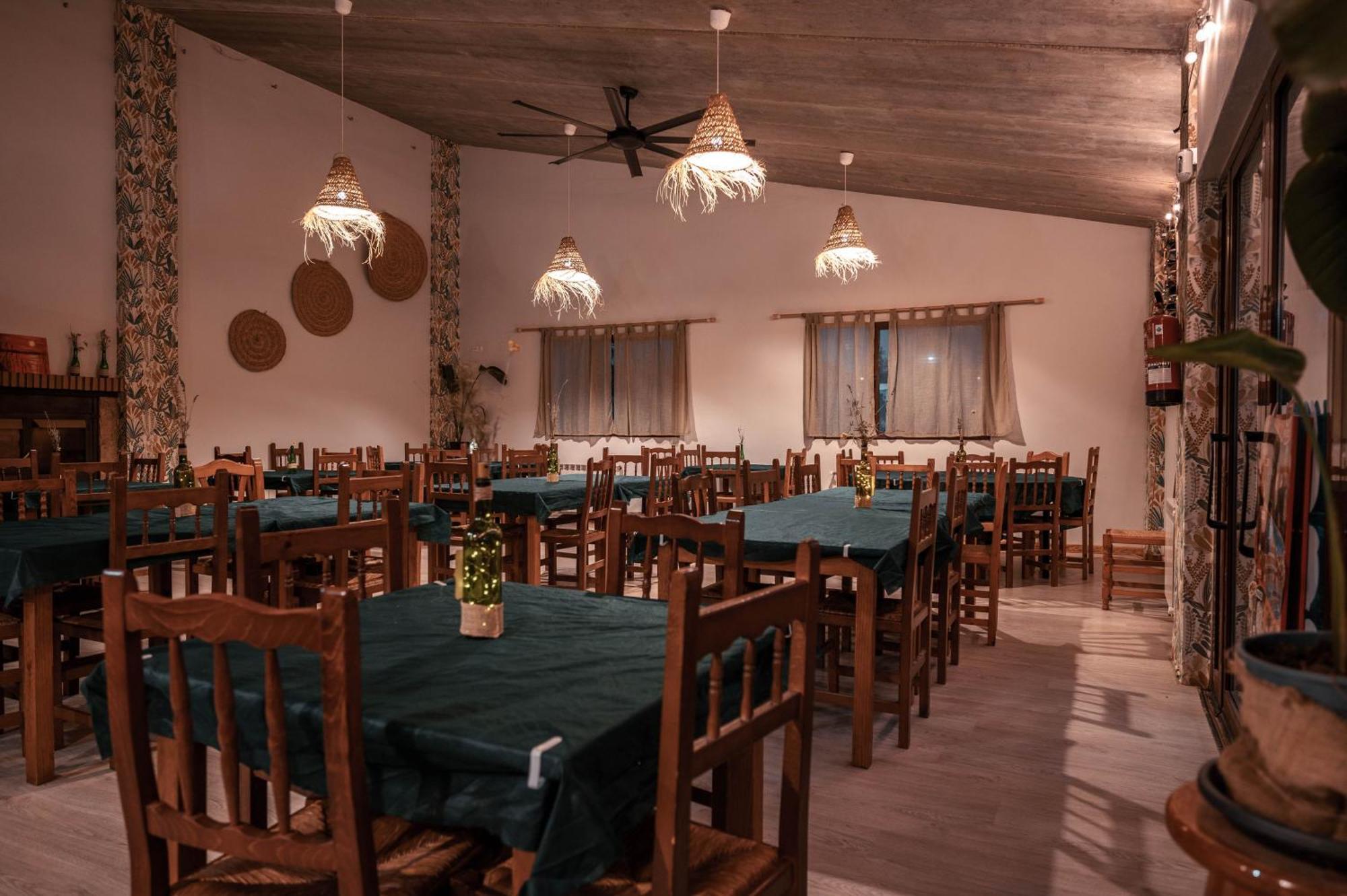 Slow Life Camping Venta Del Moro Eksteriør billede
